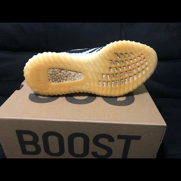 Authentic adidas Yeezy Boost 350 V2 ‘Zebra’ 2017 - Picture 11 of 14